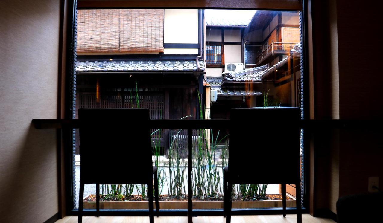 Hotel Traveling Bridge Nijojo Kyoto Dış mekan fotoğraf