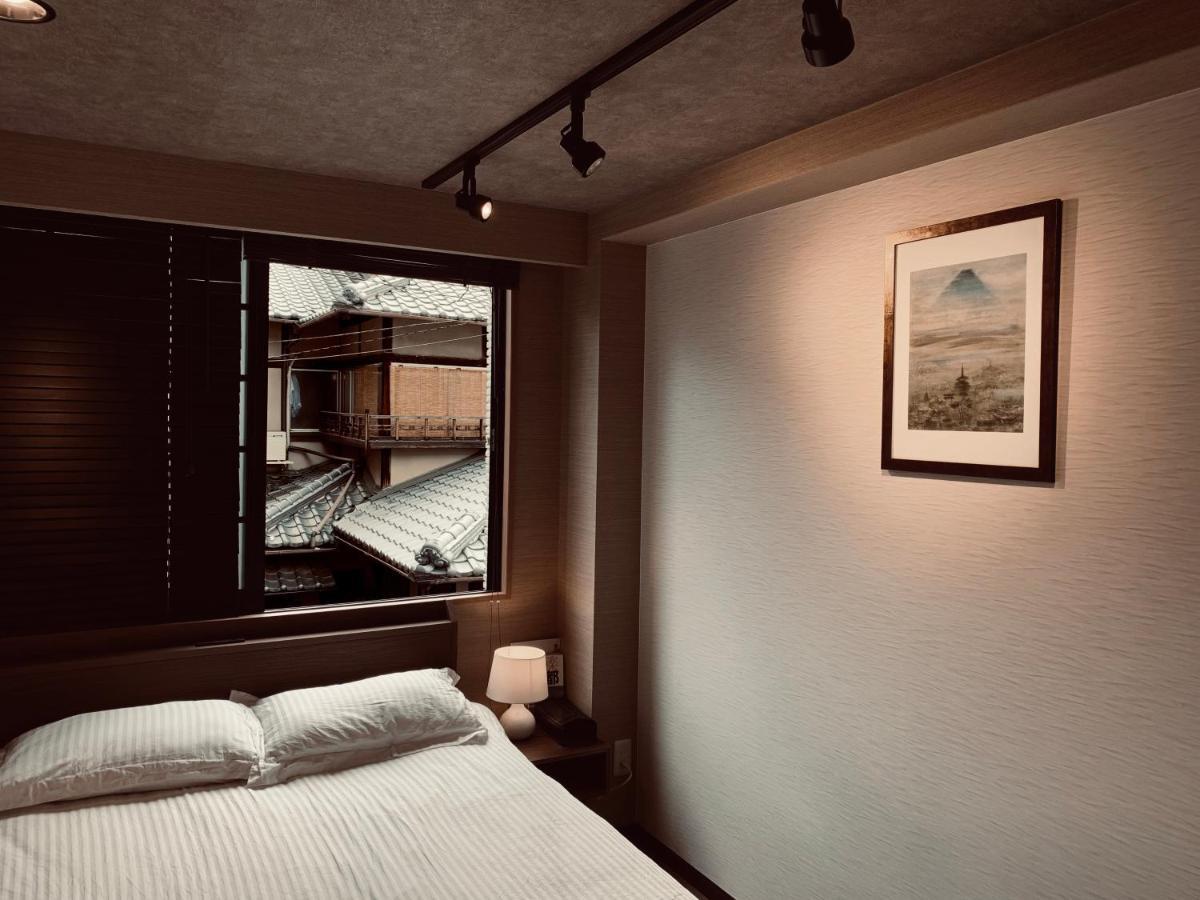 Hotel Traveling Bridge Nijojo Kyoto Dış mekan fotoğraf